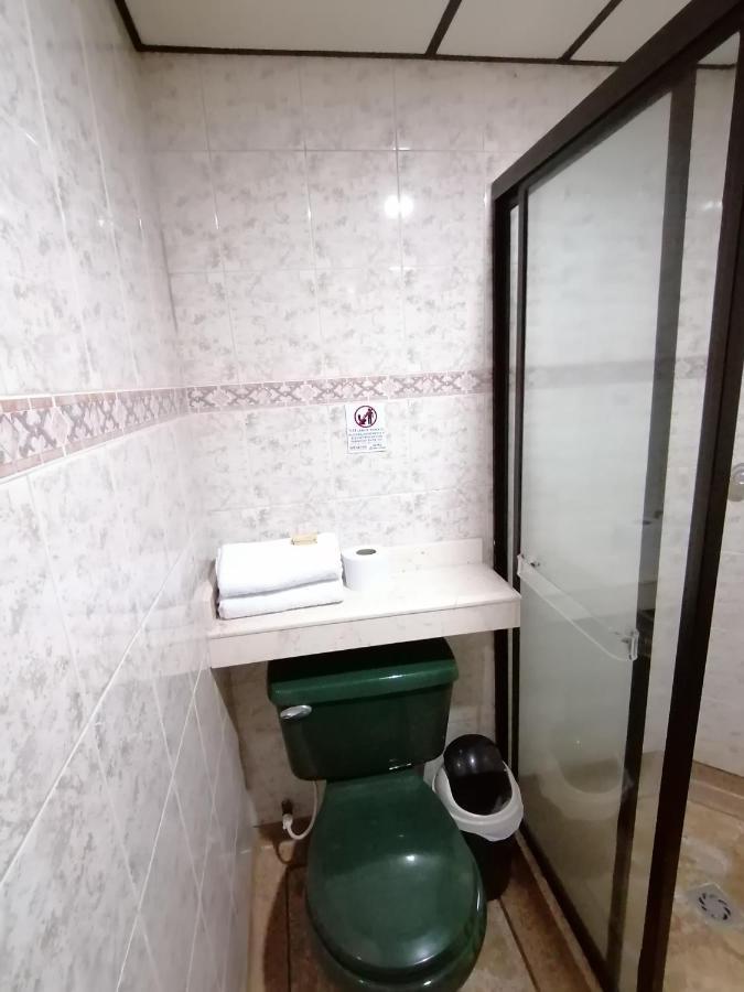 Hotel Golden Suite Перейра Экстерьер фото