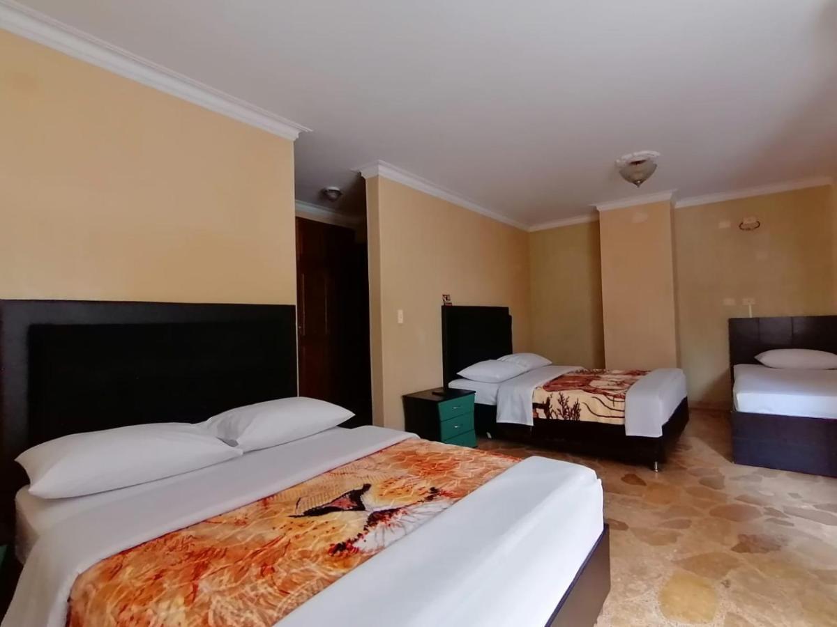 Hotel Golden Suite Перейра Экстерьер фото
