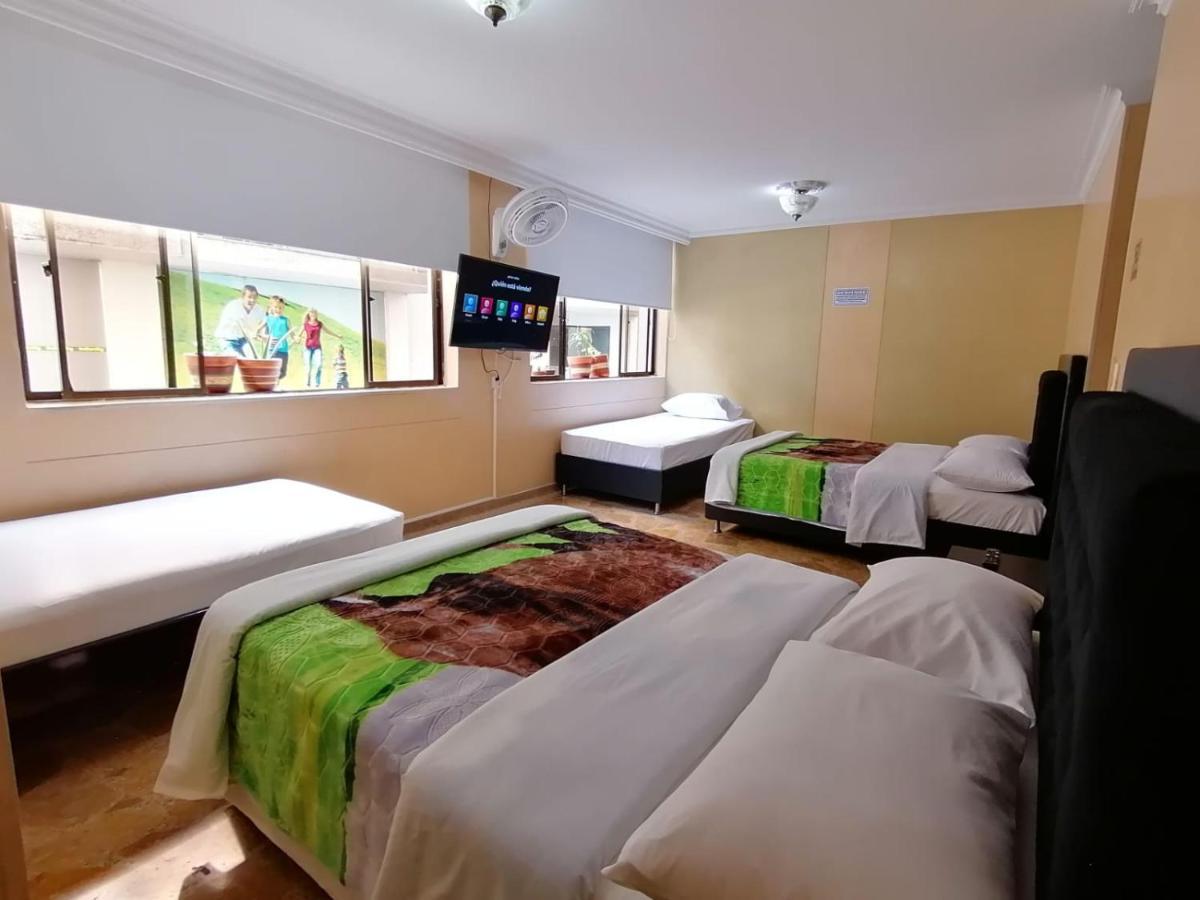 Hotel Golden Suite Перейра Экстерьер фото