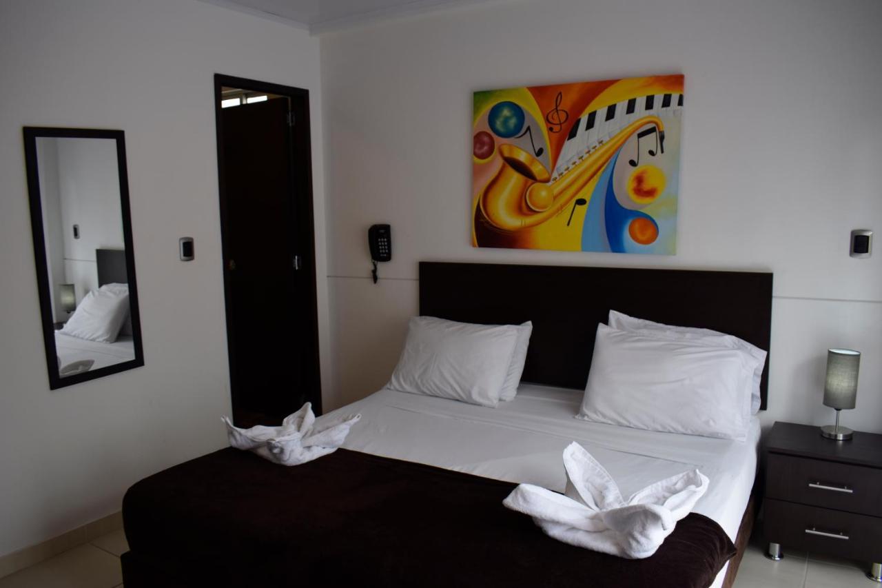 Hotel Golden Suite Перейра Экстерьер фото