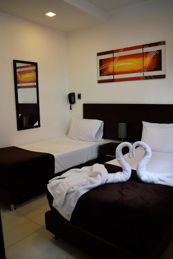 Hotel Golden Suite Перейра Экстерьер фото