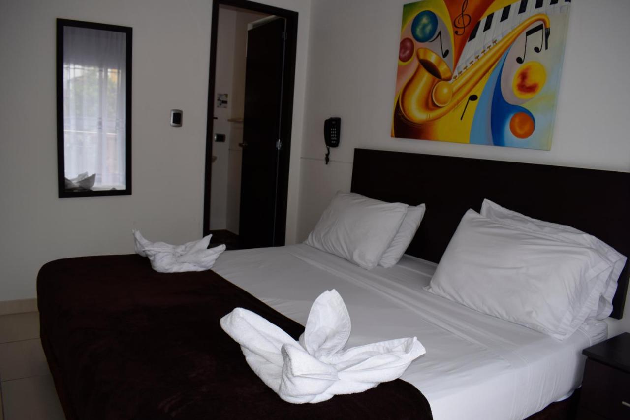 Hotel Golden Suite Перейра Экстерьер фото
